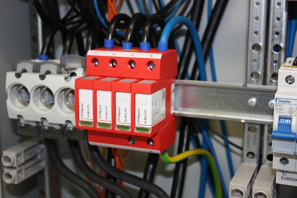 U berspannungsschutz bei RK Elektrotechnik in Dresden